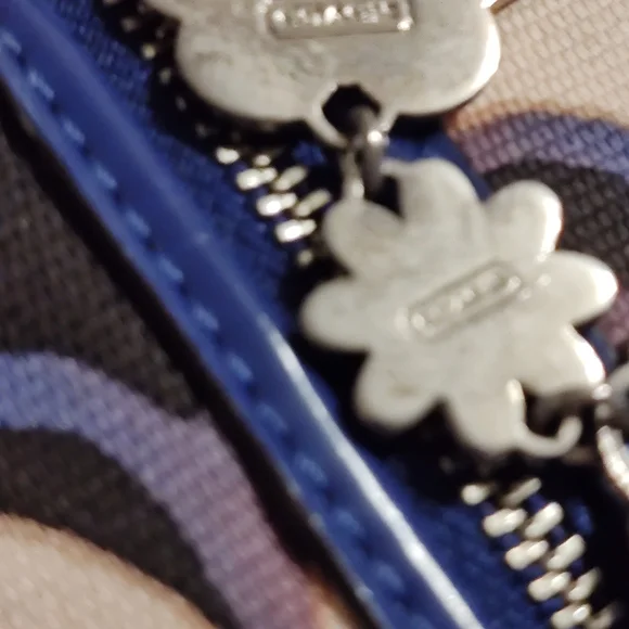 Coach Blue and Cream Floral Crossbody Bag - Picture 7 of 8